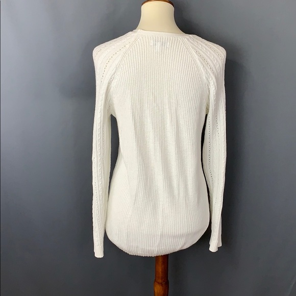 Pretty white sweater - Picture 4 of 6